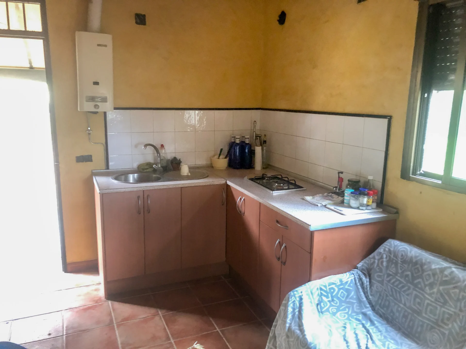 Finca-Las-Navas_casa-aperos-cocina